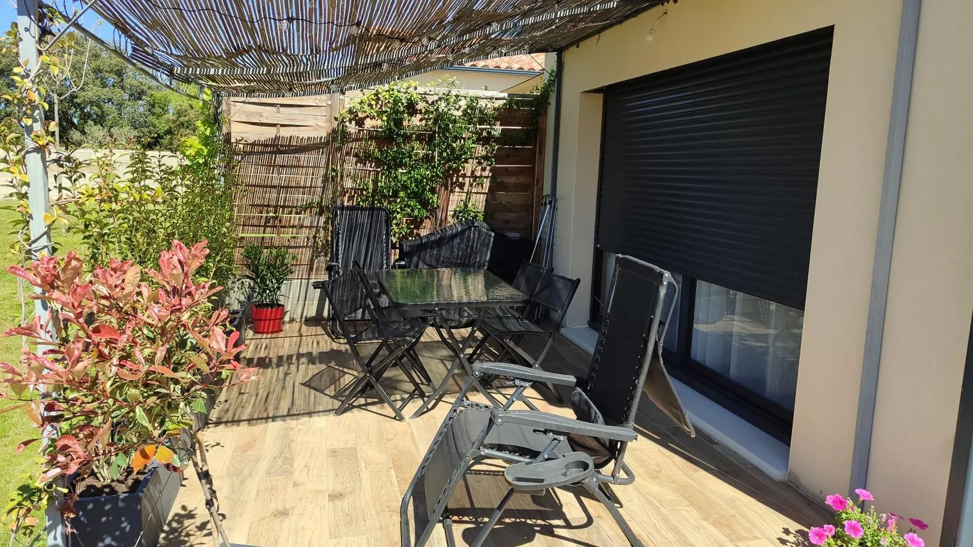 Guest house Maison D'Hotes Calme Proche Village Bedoin